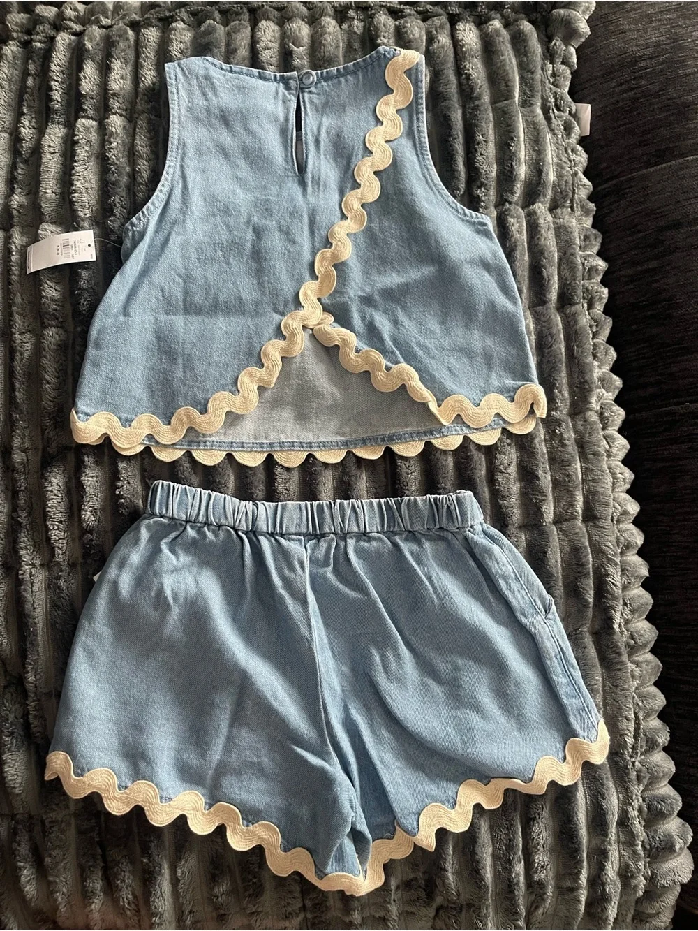 Old Navy Light Denim Shorts with Cream Scallop Trim